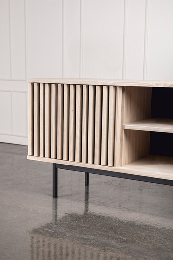 Akustik-Media-Sideboard-Detalj