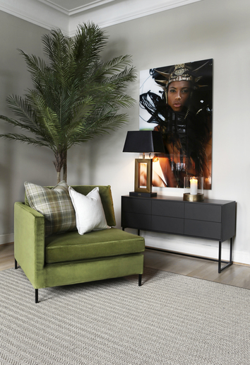 Somerville fåtölj och Cube byrå