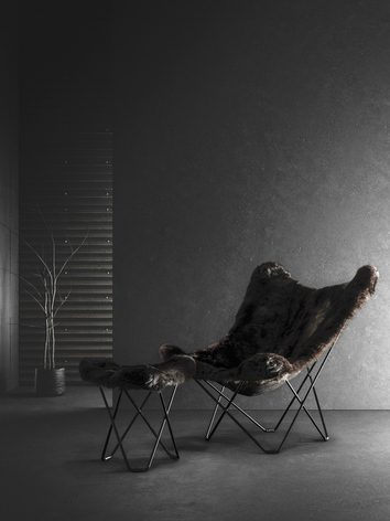 Iceland-Mariposa-fatolj-Shorn-Black-Black-Frame-web