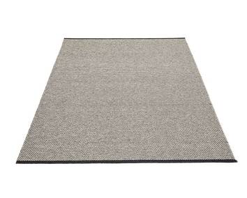 effi-matta-svart-stor-pappelina