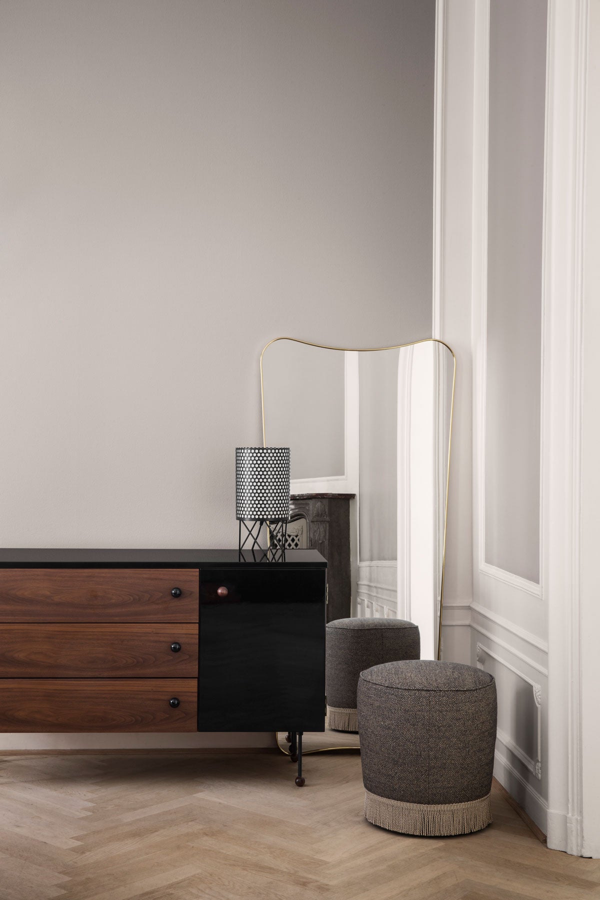 62Sideboard_ABCTableLamp_FA33WallMirror_GUBIPouffe