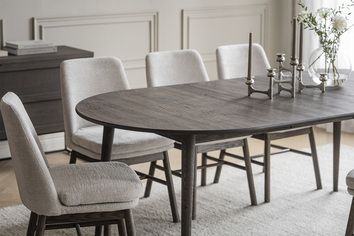 Tyler-Matbord-Ovalt-Brun-Ek-Miljo