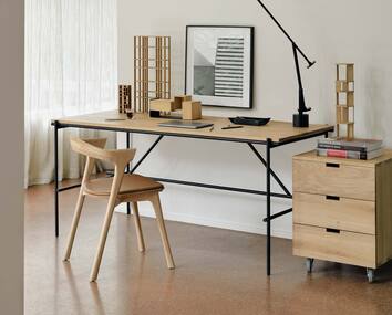 51488-Oak-Bok-stol-cognac-leather-50115-Oak-Oscar-desk-Ethnicraft