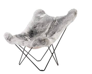 Iceland-Mariposa-fatolj-Shorn-Grey-Black-Frame-Cuero