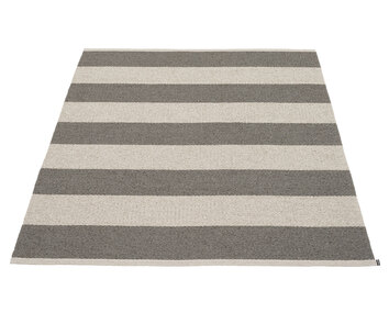 Pappelina-Bob-Matta-Linen-Charcoal-140x180