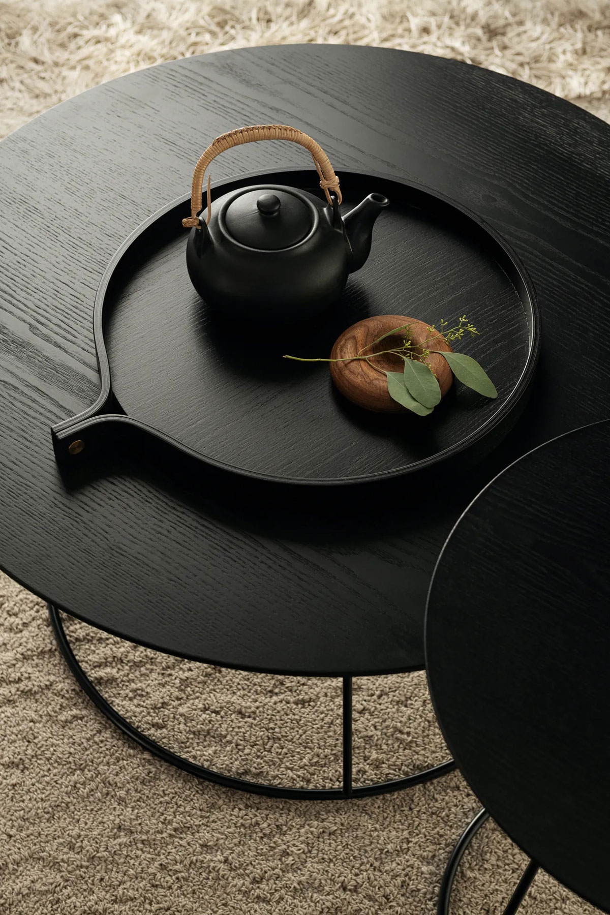 Comma-Bricka-Svartbetsad-Ask-Miljobild-2.jpg Comma-Bricka-Svartbetsad-Ask-Miljobild-2.jpg