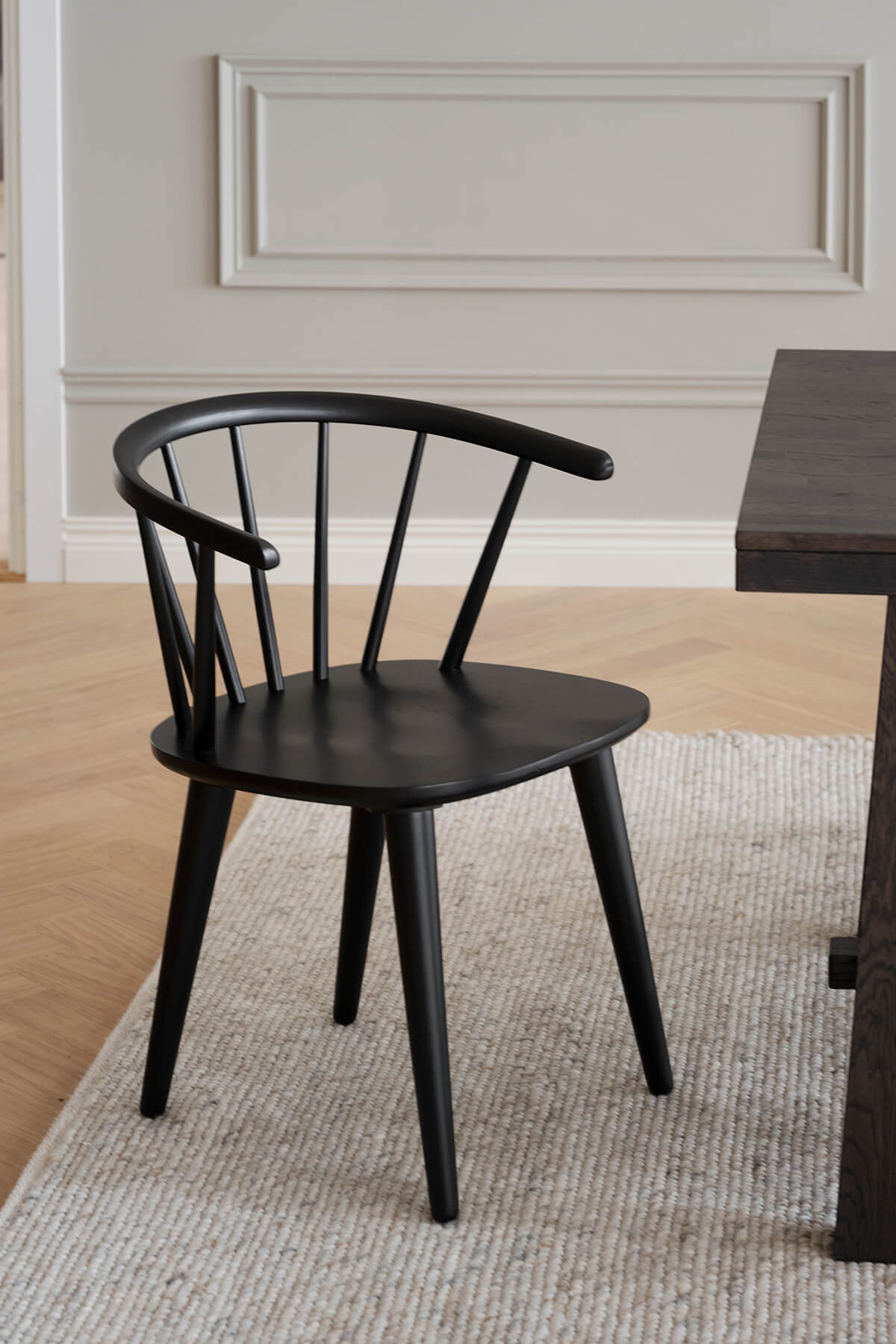 Carmen-stol-svart-106231-rowico-home